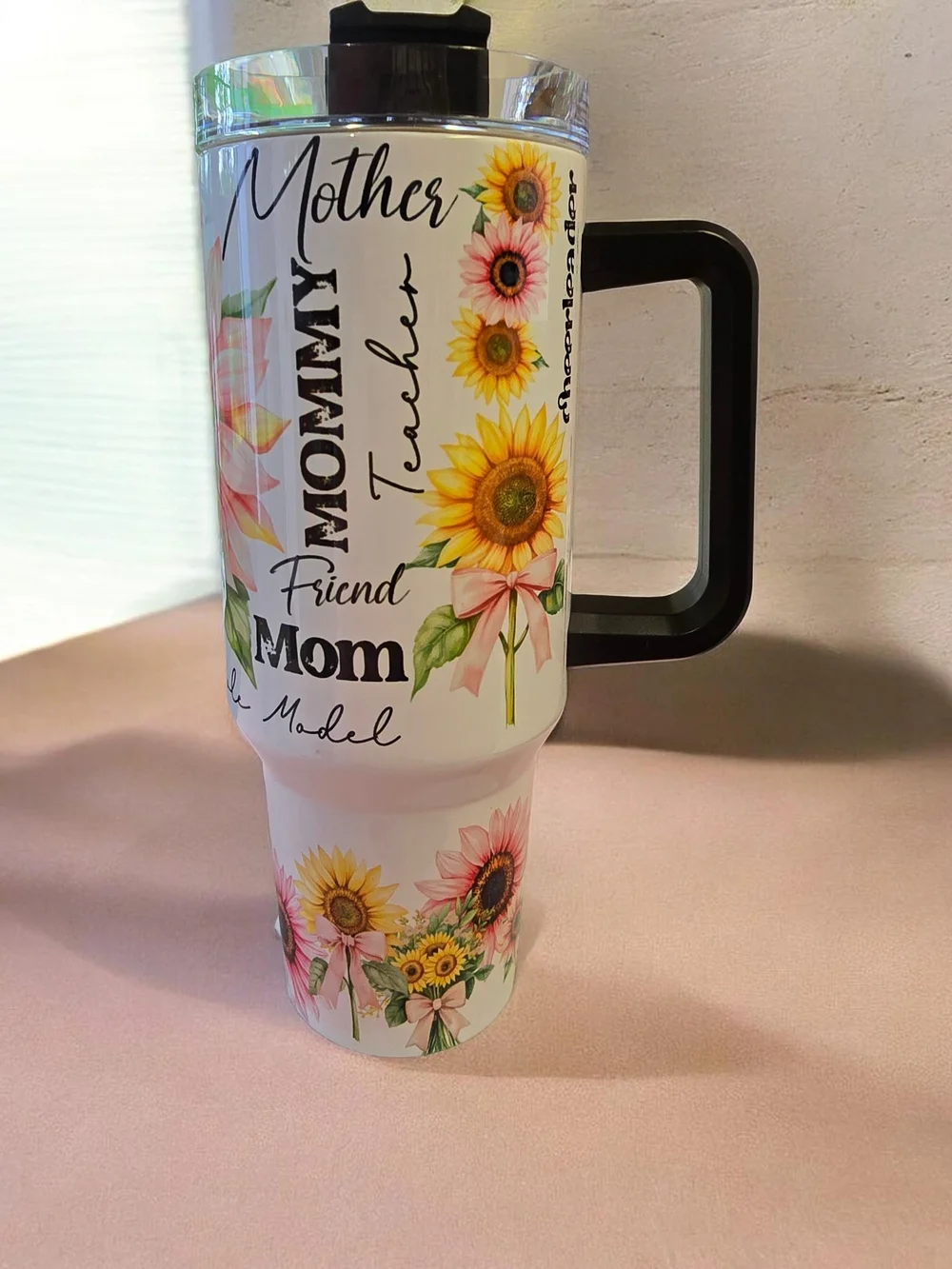 Insulated White Floral 'Mom' Travel 40 Oz Tumbler with Handle